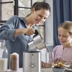 WMF Elektrogeräte WMF Lono Milchaufschäumer Milk & Choc -Red wine glass shop 04 1317 0011 401