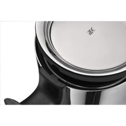 WMF Wasserkaraffe Mit Griff Basic Schwarz 15 WMF Wasserkaraffe Mit Griff Basic Schwarz -Red wine glass shop 06 1804 6040 003 l