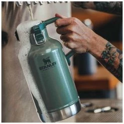 Stanley Classic Growler 1,9l -Red wine glass shop 222 669000 web6