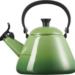 Le Creuset Wasserkessel Kone In Bamboo Green