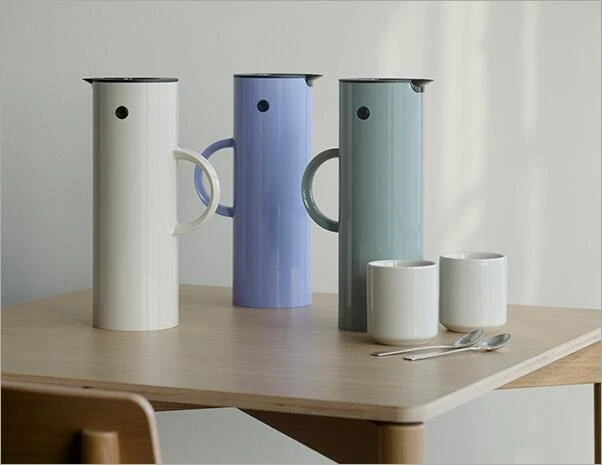 Stelton Isolierkanne EM77 1 L In Sand 4 Stelton Isolierkanne EM77 1 L In Sand – Bild 2