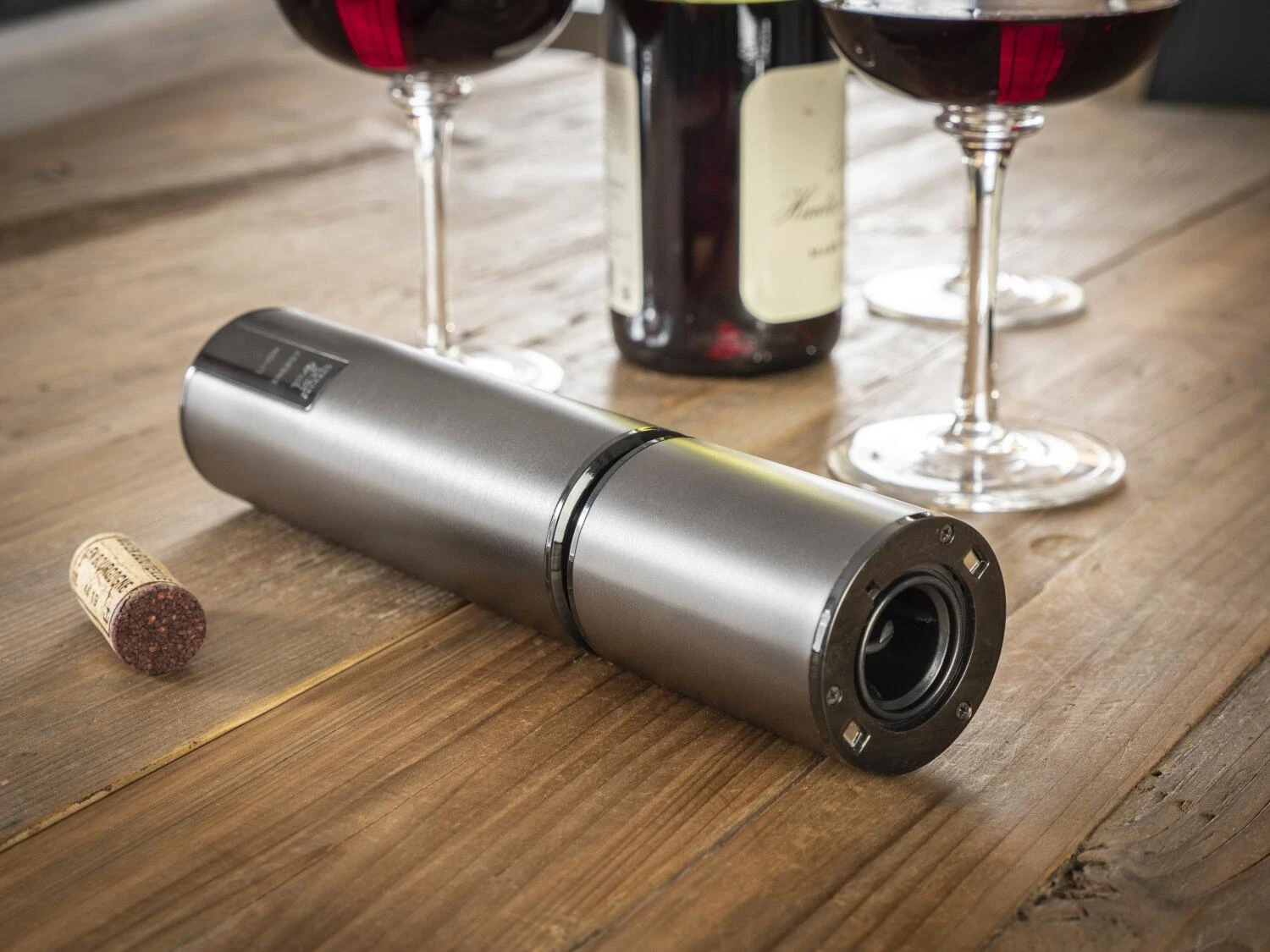 PEUGEOT Elektrischer Korkenzieher Elis Touch Mit Akku, Carbon 9 PEUGEOT Elektrischer Korkenzieher Elis Touch Mit Akku, Carbon – Bild 7