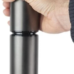 PEUGEOT Elektrischer Korkenzieher Elis Touch Mit Akku, Carbon 20 PEUGEOT Elektrischer Korkenzieher Elis Touch Mit Akku, Carbon -Red wine glass shop ELIS TOUCH Lithium Ion Carbone debouchage 201043