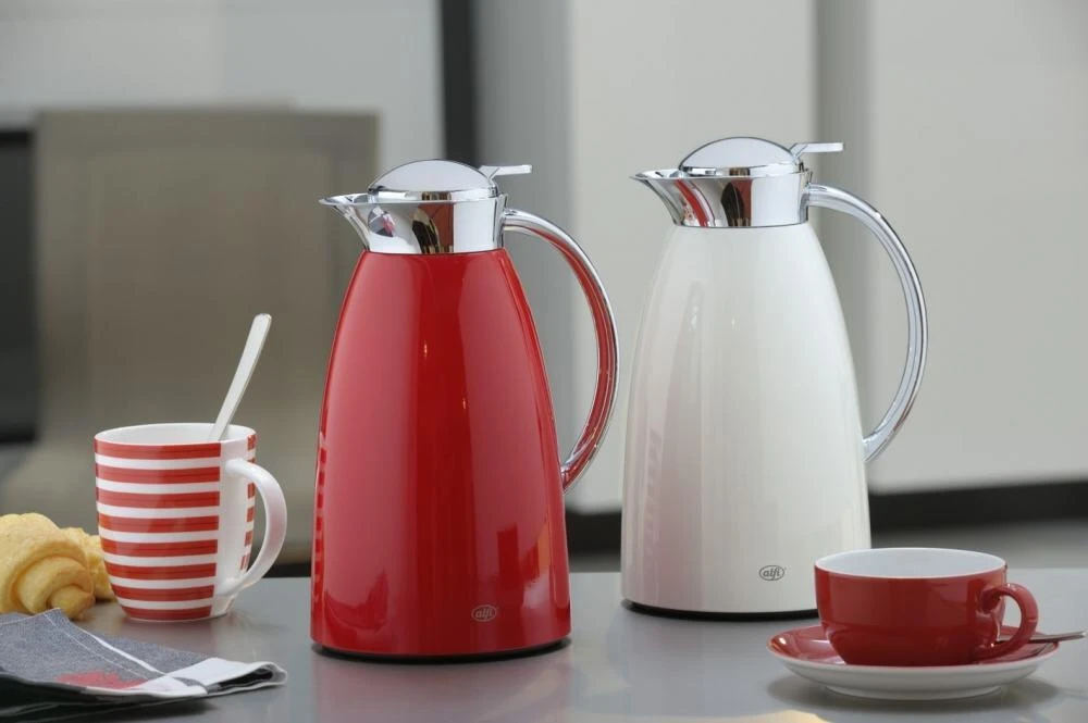 Alfi Isolierkanne Gusto Metall In Alpinweiß 5 Alfi Isolierkanne Gusto Metall In Alpinweiß – Bild 3