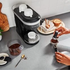 KitchenAid Halbautomatische Espressomaschine ARTISAN In Onyx Schwarz -Red wine glass shop P200263kp 081z