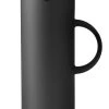 Stelton Isolierkanne EM77 1 L In Soft Black -Red wine glass shop Stelton 931 EM77 vacuum jug 1L soft black